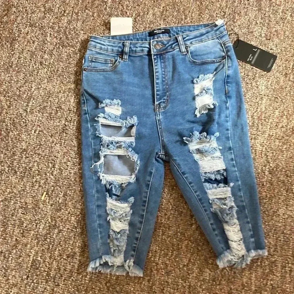 American Bazi destroyed denim bermuda shorts - Picture 1 of 6